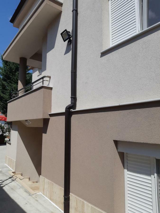 Villa Ros Guest House Svilengrad Exterior foto